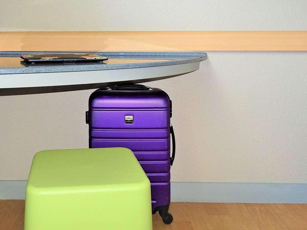 Hotel Ibis Budget Fecamp Room photo